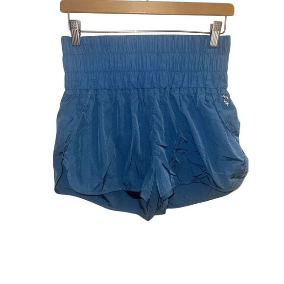 ✨FREE PEOPLE MOVEMENT The Way Home Blue Sz Medium Shorts✨ - Picture 7 of 11